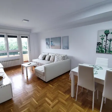 Mar Y Montana Asturias Apartmán *